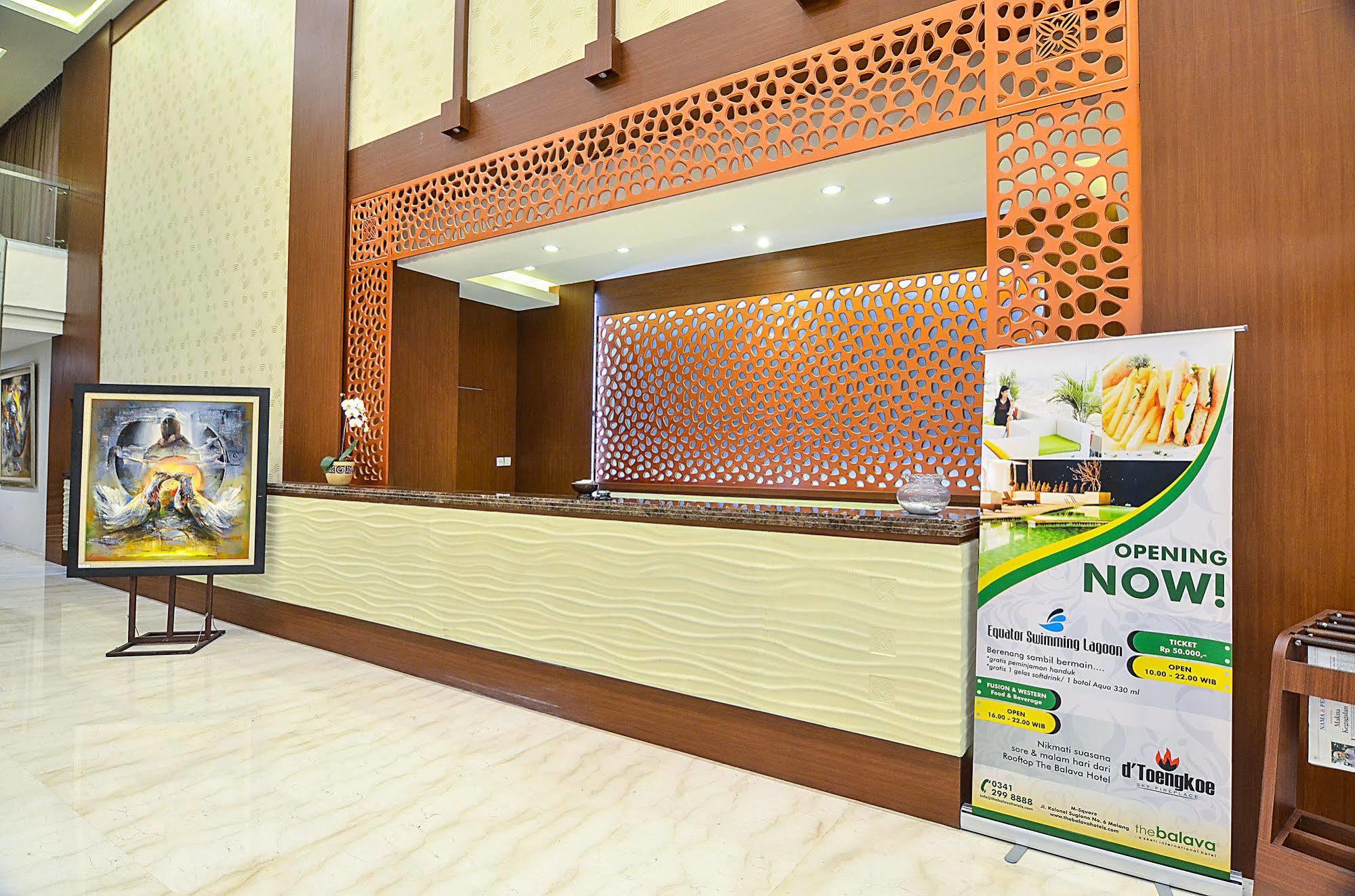 Ascent Premiere Hotel And Convention Malang Exterior photo